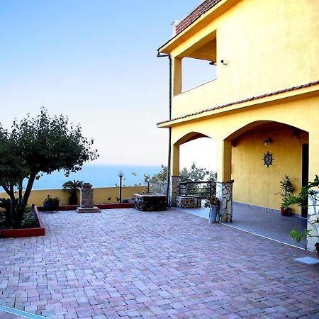 Villa Yellow House Licata Exteriér fotografie