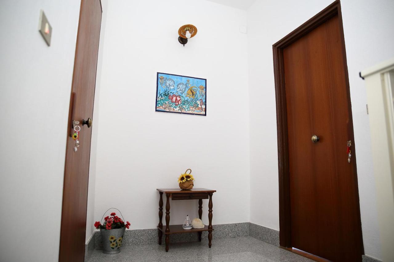 Villa Yellow House Licata Pokoj fotografie